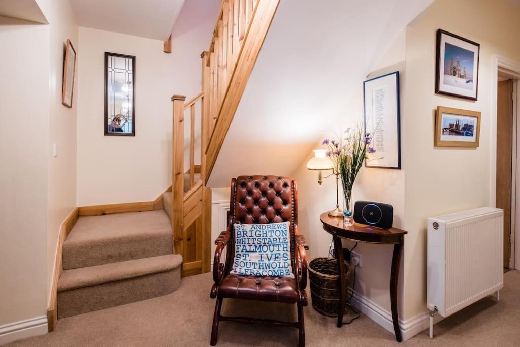 Spacious Home, Minutes Fom The Beach, Free Parking, Large Garden Area, Pets Welcome! Whitstable Luaran gambar
