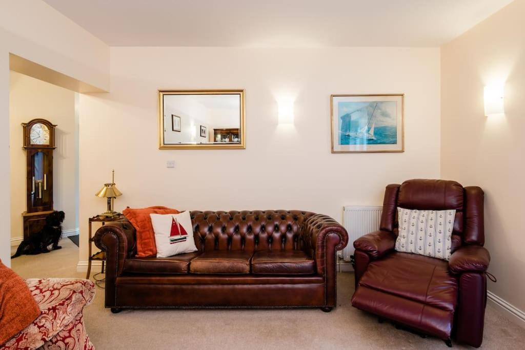 Spacious Home, Minutes Fom The Beach, Free Parking, Large Garden Area, Pets Welcome! Whitstable Luaran gambar