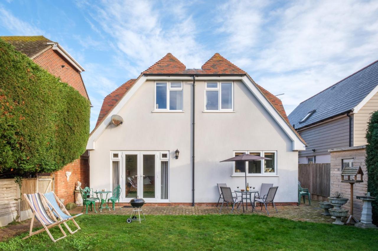 Spacious Home, Minutes Fom The Beach, Free Parking, Large Garden Area, Pets Welcome! Whitstable Luaran gambar